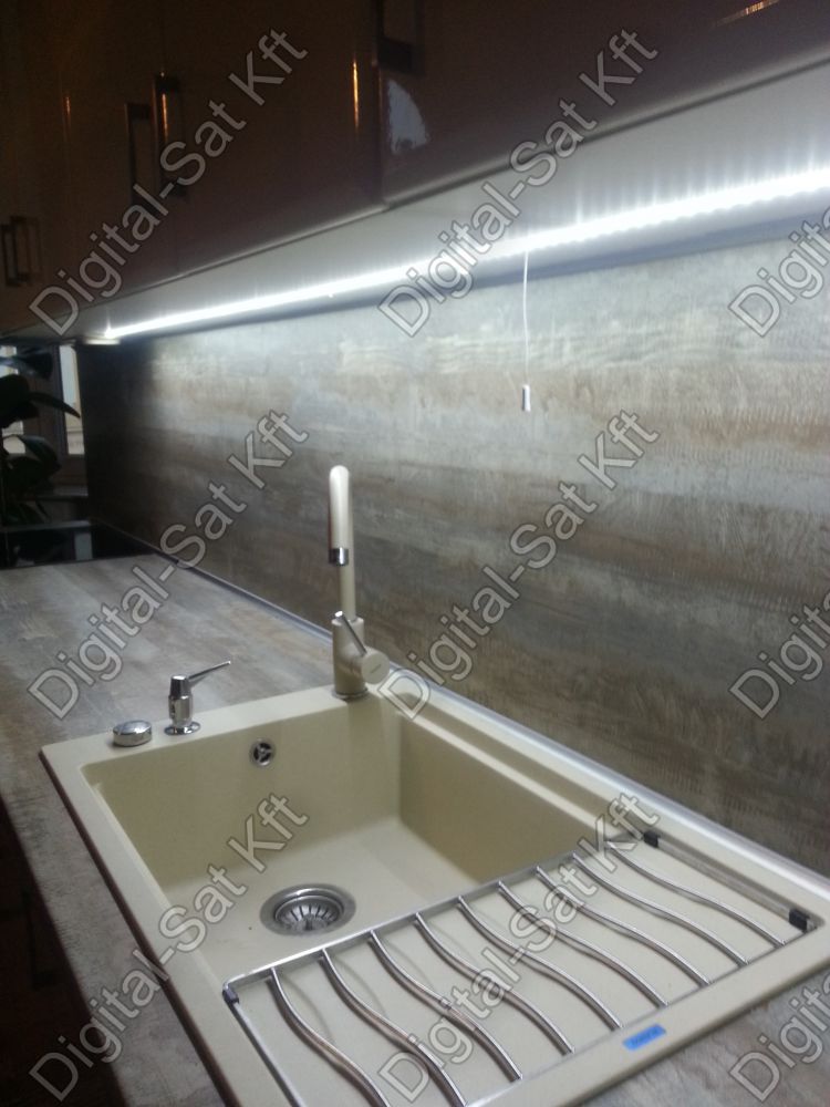 Led konyhapult világÃtás 5630 led szalag 60led/m,alumÃnium ...
